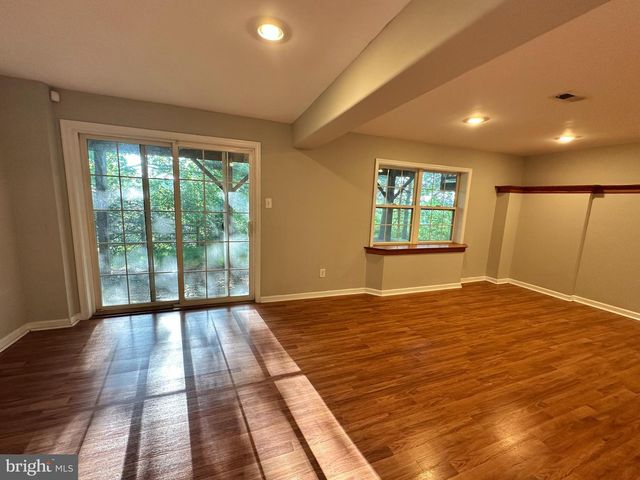155 WEYBRIDGE DR, Malvern, PA 19355