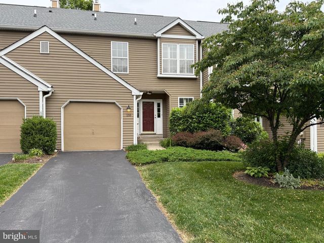 155 WEYBRIDGE DR, Malvern, PA 19355