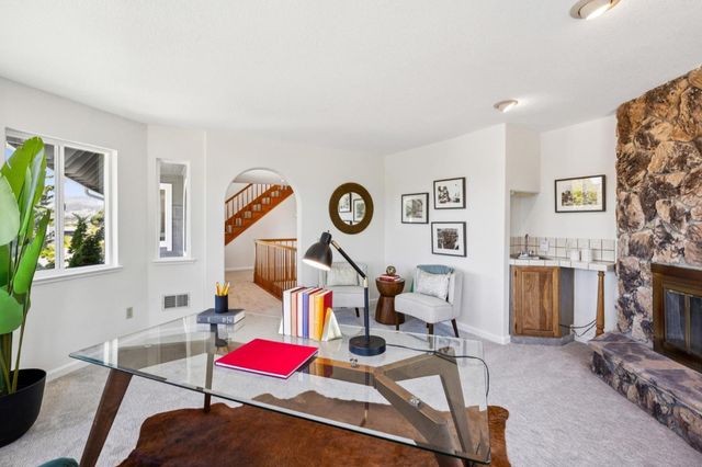 533 Alsace Loraine Avenue, Half Moon Bay, CA 94019