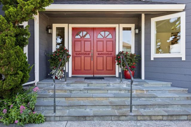 533 Alsace Loraine Avenue, Half Moon Bay, CA 94019