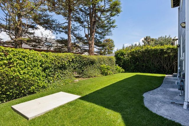 533 Alsace Loraine Avenue, Half Moon Bay, CA 94019