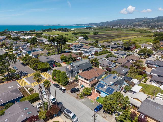 533 Alsace Loraine Avenue, Half Moon Bay, CA 94019