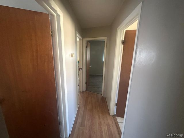 18734 Florida Street, Roseville, MI 48066