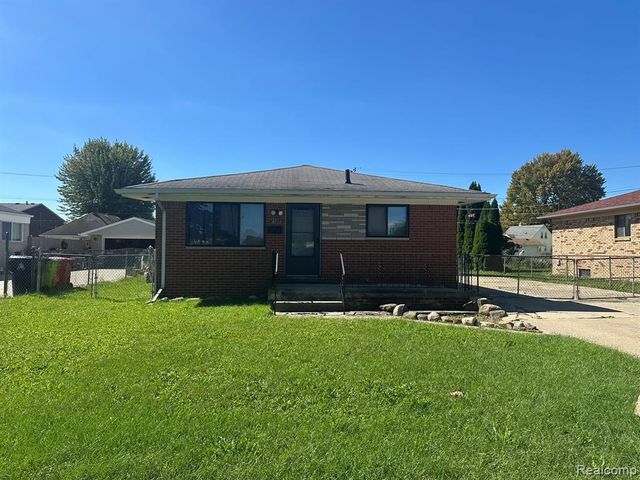 18734 Florida Street, Roseville, MI 48066