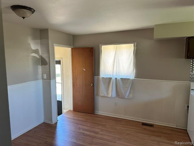 18734 Florida Street, Roseville, MI 48066