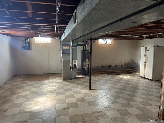 18734 Florida Street, Roseville, MI 48066