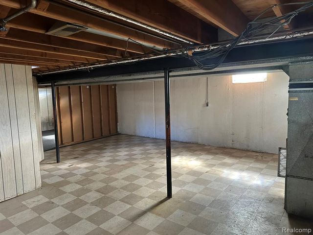 18734 Florida Street, Roseville, MI 48066