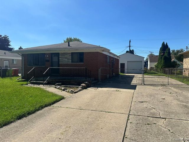18734 Florida Street, Roseville, MI 48066