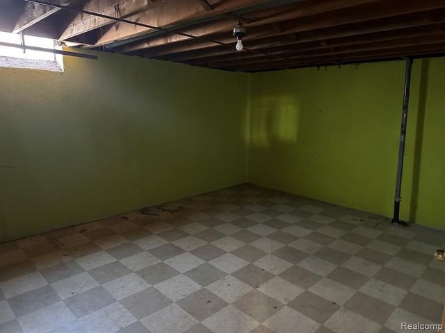18734 Florida Street, Roseville, MI 48066