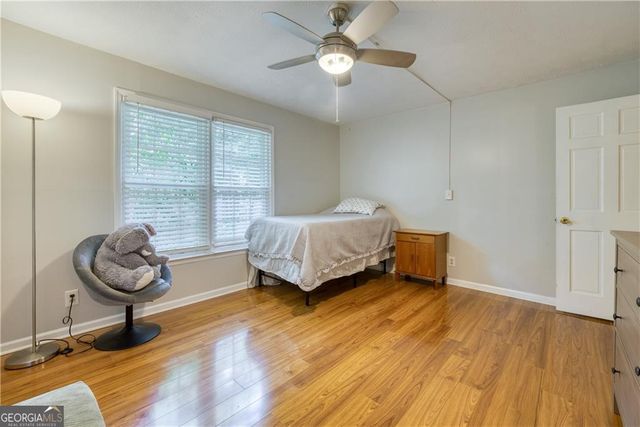 1445 Oakridge Circle, Decatur, GA 30033