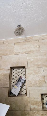 4827 Caroline Street, Pasadena, TX 77586