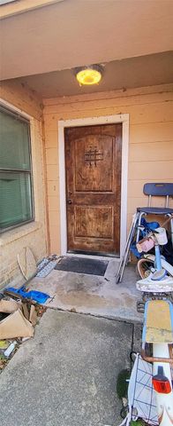 4827 Caroline Street, Pasadena, TX 77586