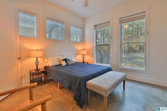 11 PINEWELL DRIVE, Cropwell, AL 35054