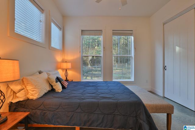 11 PINEWELL DRIVE, Cropwell, AL 35054