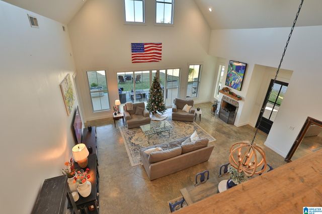 11 PINEWELL DRIVE, Cropwell, AL 35054