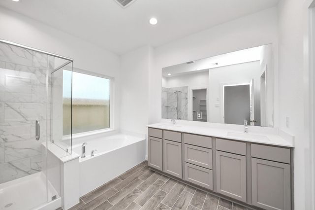 24514 Broad Park Ct, Spring, TX 77373