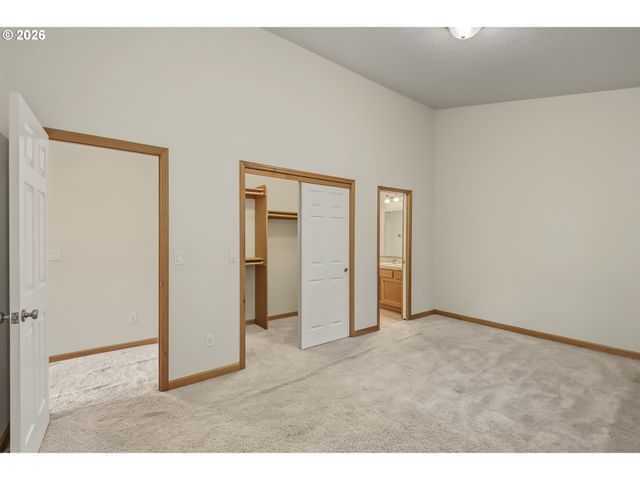2132 Se 143RD Ave, Portland, OR 97233