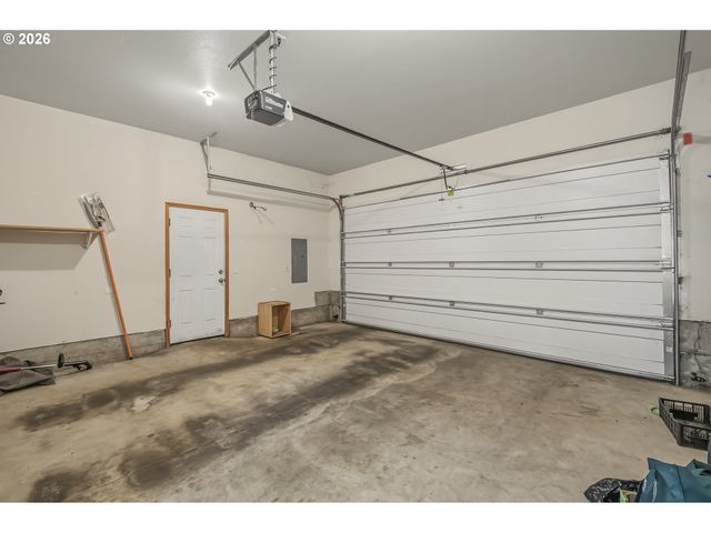 2132 Se 143RD Ave, Portland, OR 97233