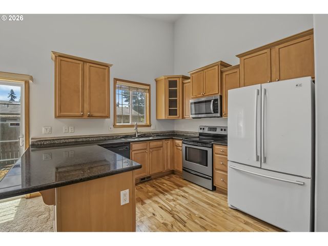 2132 Se 143RD Ave, Portland, OR 97233