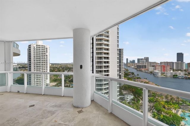 21050 Point Pl 2202, Aventura, FL 33180