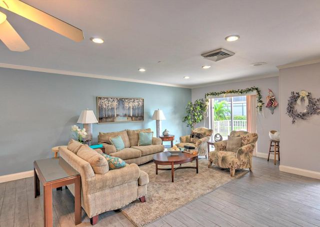 760 E Ocean Avenue 303, Boynton Beach, FL 33435