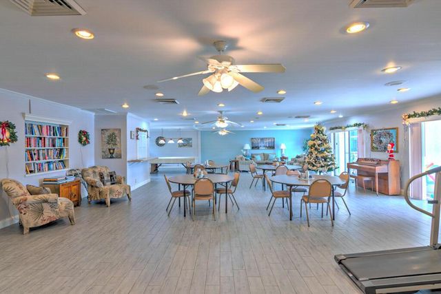 760 E Ocean Avenue 303, Boynton Beach, FL 33435