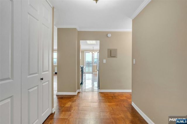 6600 JFK Blvd E 17 N, West New York, NJ 07093