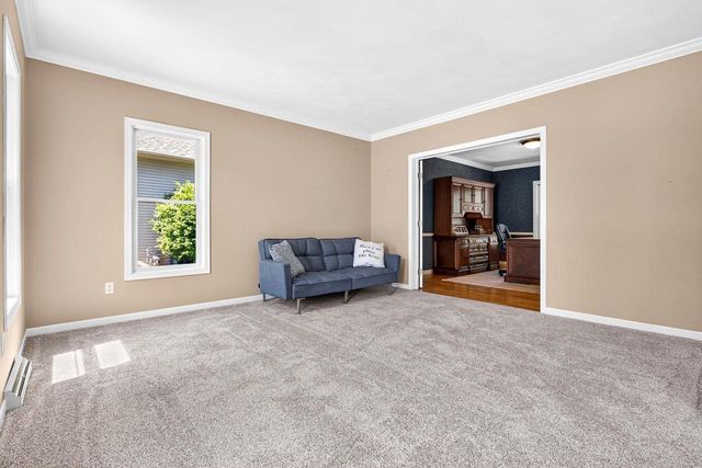 2415 MAPLE GROVE DRIVE, Neenah, WI 54956