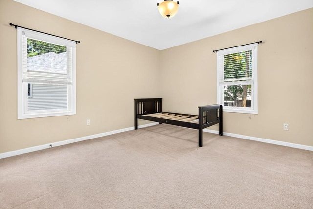 2415 MAPLE GROVE DRIVE, Neenah, WI 54956