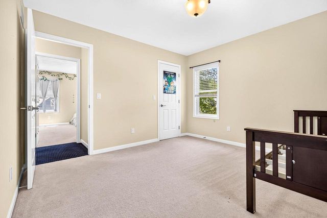 2415 MAPLE GROVE DRIVE, Neenah, WI 54956