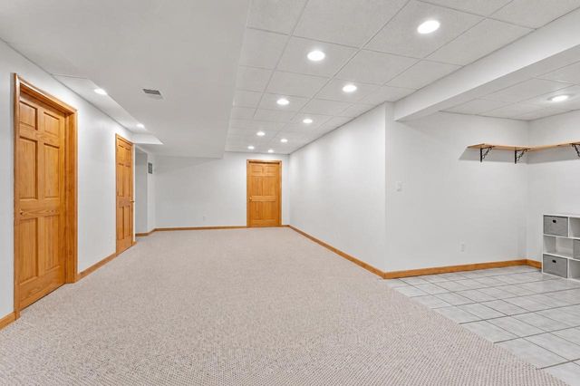 2415 MAPLE GROVE DRIVE, Neenah, WI 54956