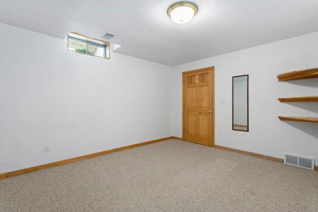 2415 MAPLE GROVE DRIVE, Neenah, WI 54956