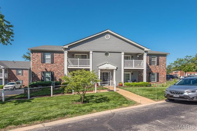 9218 Bent Pine Court F, St Louis, MO 63126