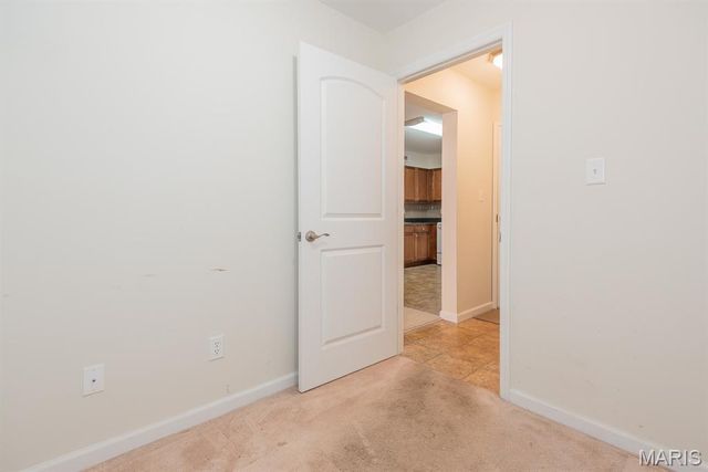 9218 Bent Pine Court F, St Louis, MO 63126