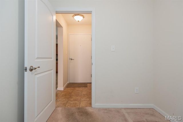 9218 Bent Pine Court F, St Louis, MO 63126