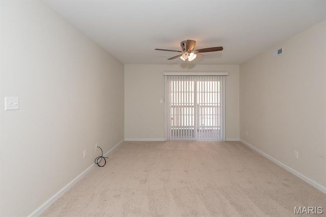 9218 Bent Pine Court F, St Louis, MO 63126