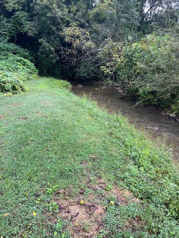 5 Bryson Branch Road, Clayton, GA 30525