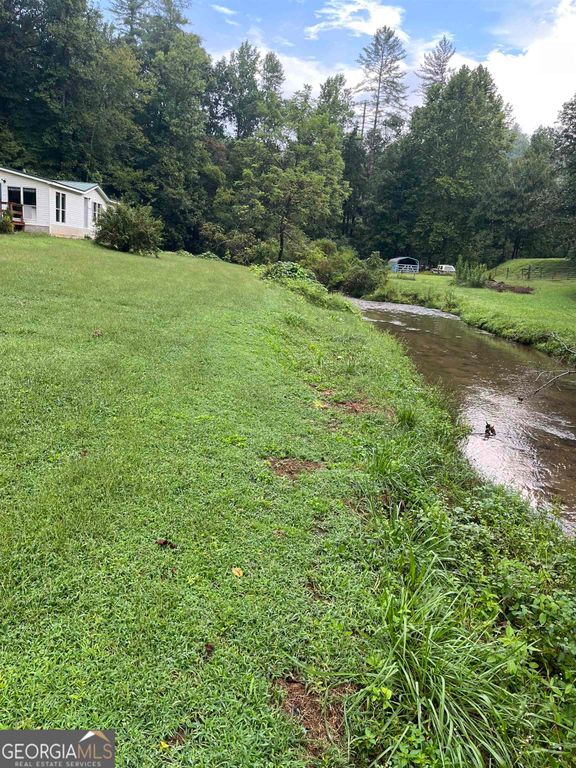 5 Bryson Branch Road, Clayton, GA 30525