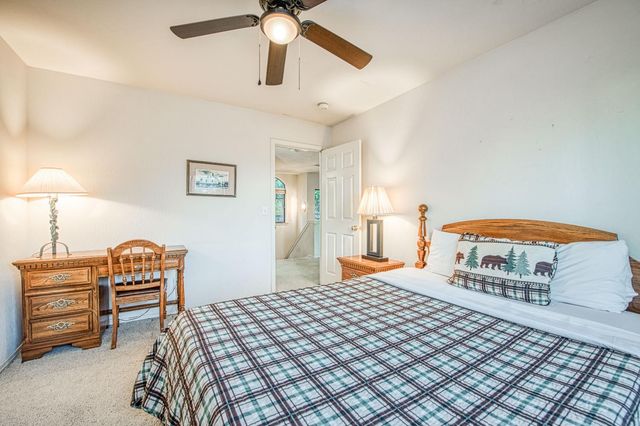 39571 Crest Point Ln, Shaver Lake, CA 93664