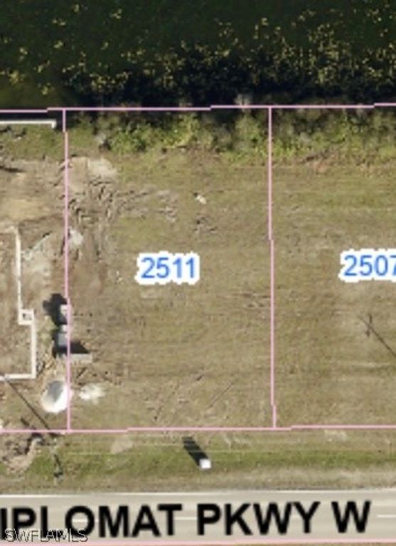 2511 Diplomat W, Cape Coral, FL 33993