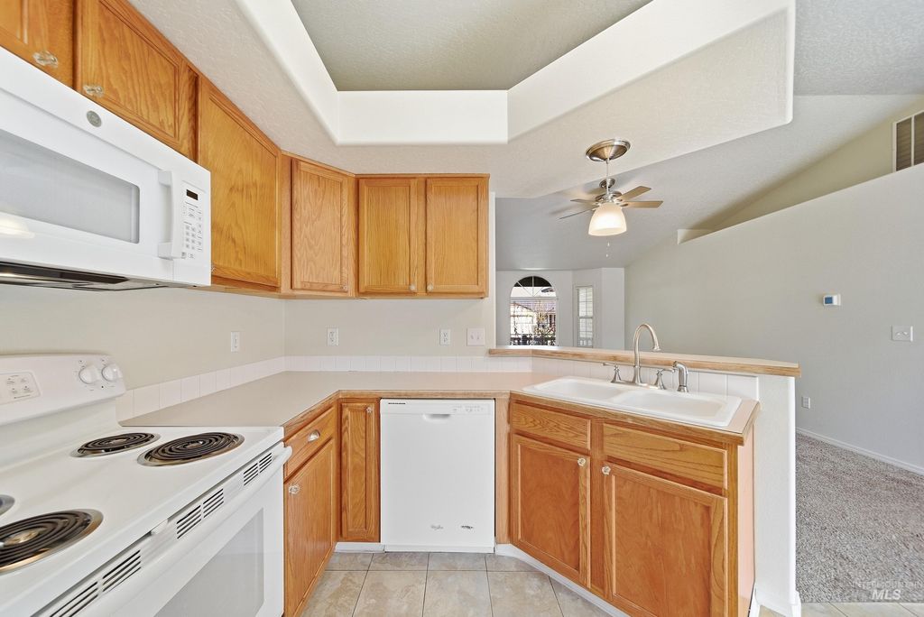 2419 E Maryland Ave, Nampa, ID 83686 photo 5