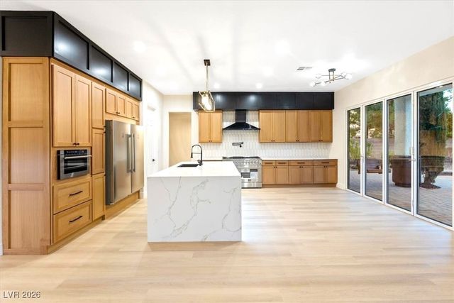 10668 Porta Romana Court, Las Vegas, NV 89141