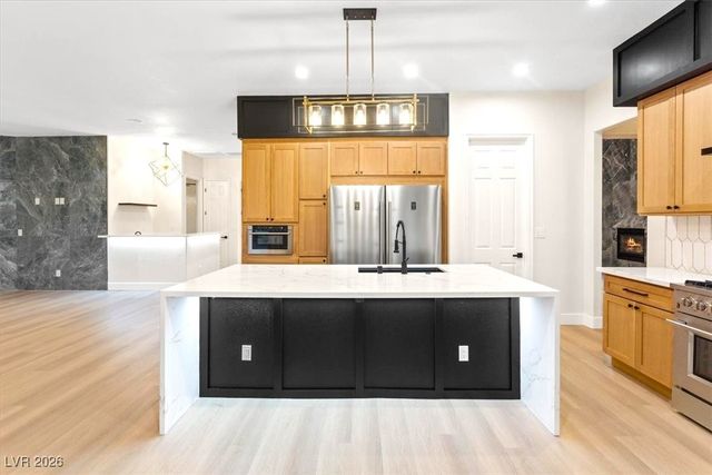 10668 Porta Romana Court, Las Vegas, NV 89141