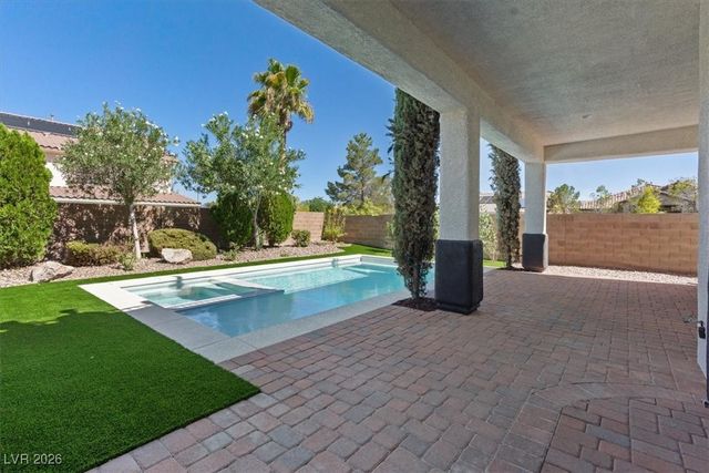 10668 Porta Romana Court, Las Vegas, NV 89141