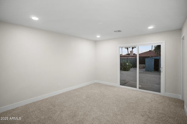 3009 W GAIL Road, Phoenix, AZ 85029