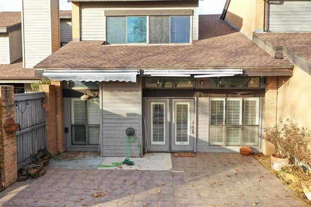 417 NW Chimney Creek Dr, Lawton, OK 73505