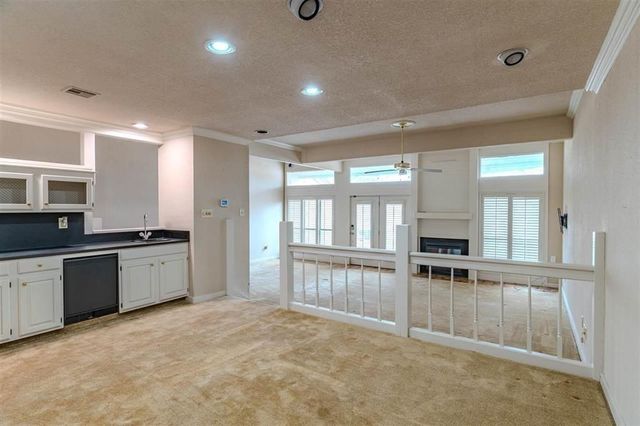 417 NW Chimney Creek Dr, Lawton, OK 73505