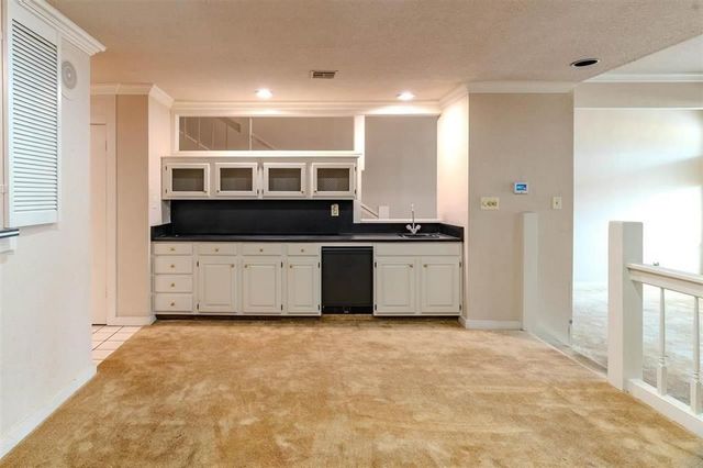 417 NW Chimney Creek Dr, Lawton, OK 73505