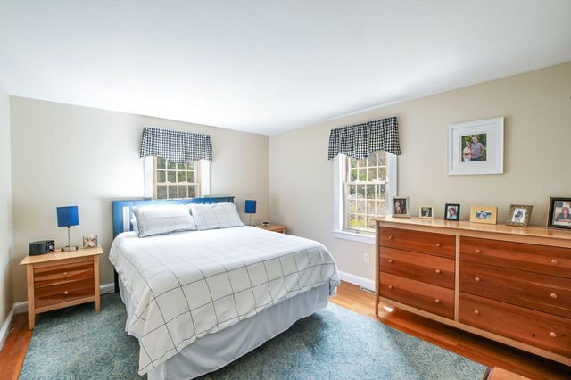 2 Jonathan Lane, Sandwich, MA 02563