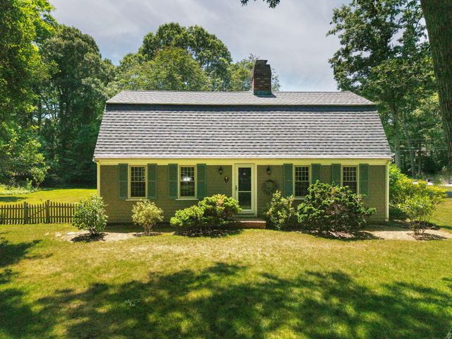 2 Jonathan Lane, Sandwich, MA 02563